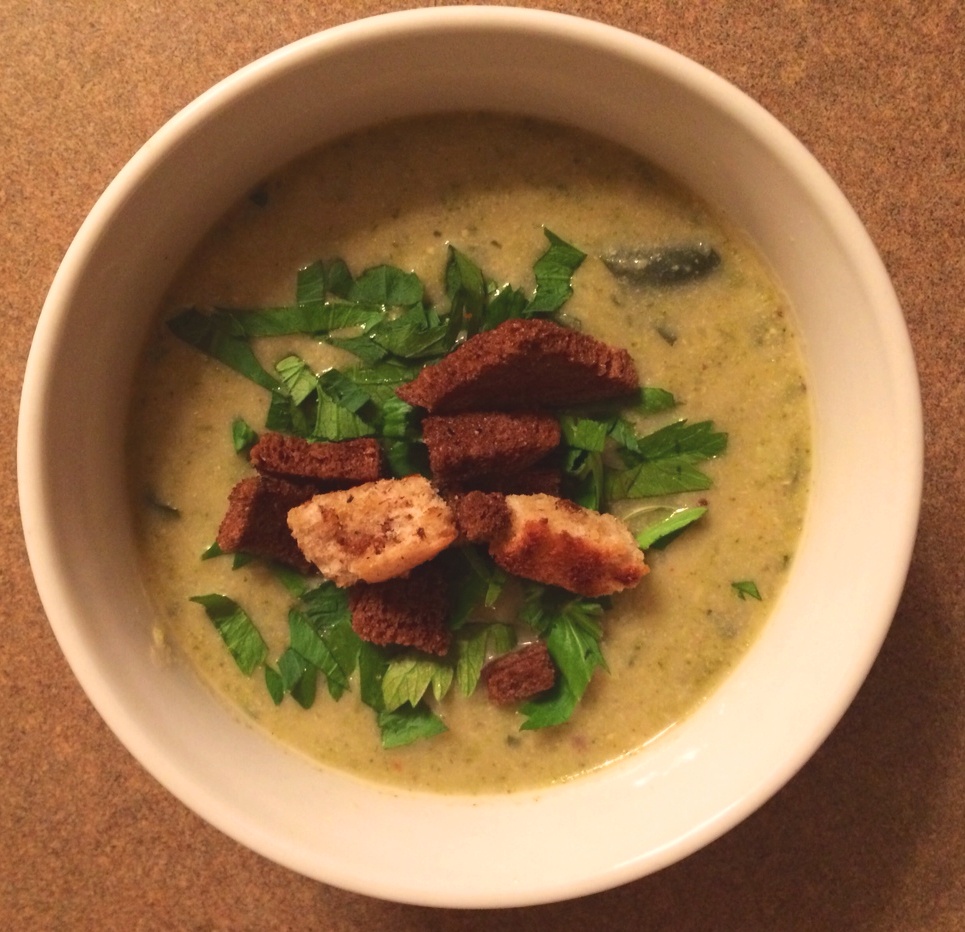 Read more about the article Dairy-free Cream of Broccoli Soup