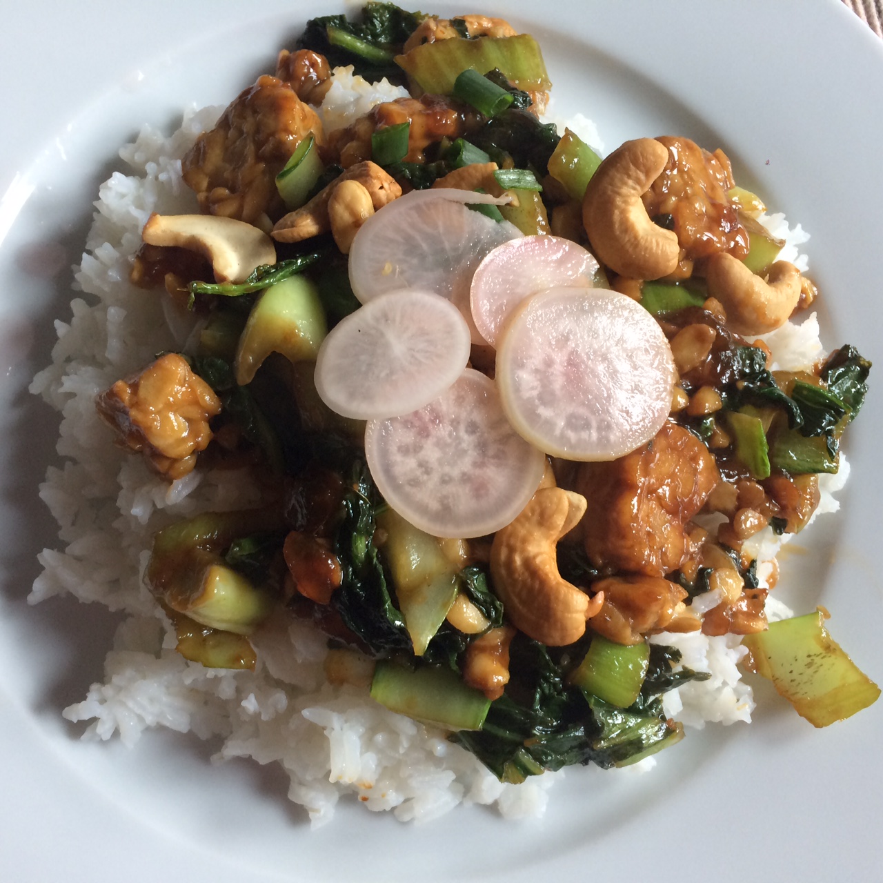 Read more about the article Bok Choy, Radish and Tempeh Stir Fry with Cantelope Jam Sauce & Quick Radish Pickles