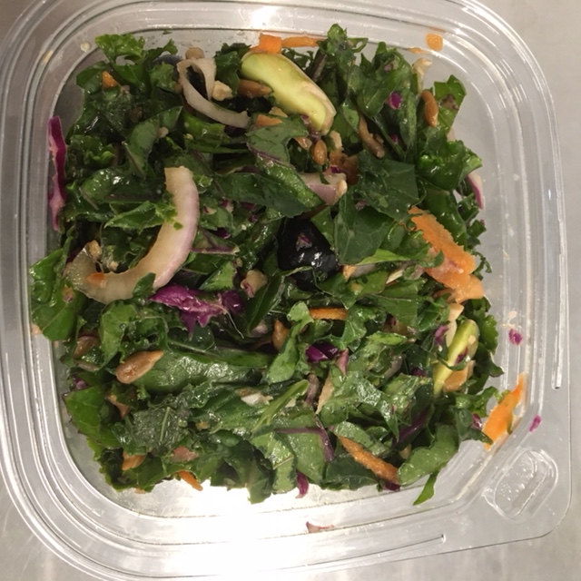 You are currently viewing Raw Kale Superfood Salad