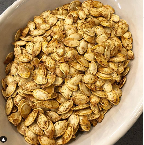 You are currently viewing Roasted Pumpkin Seeds