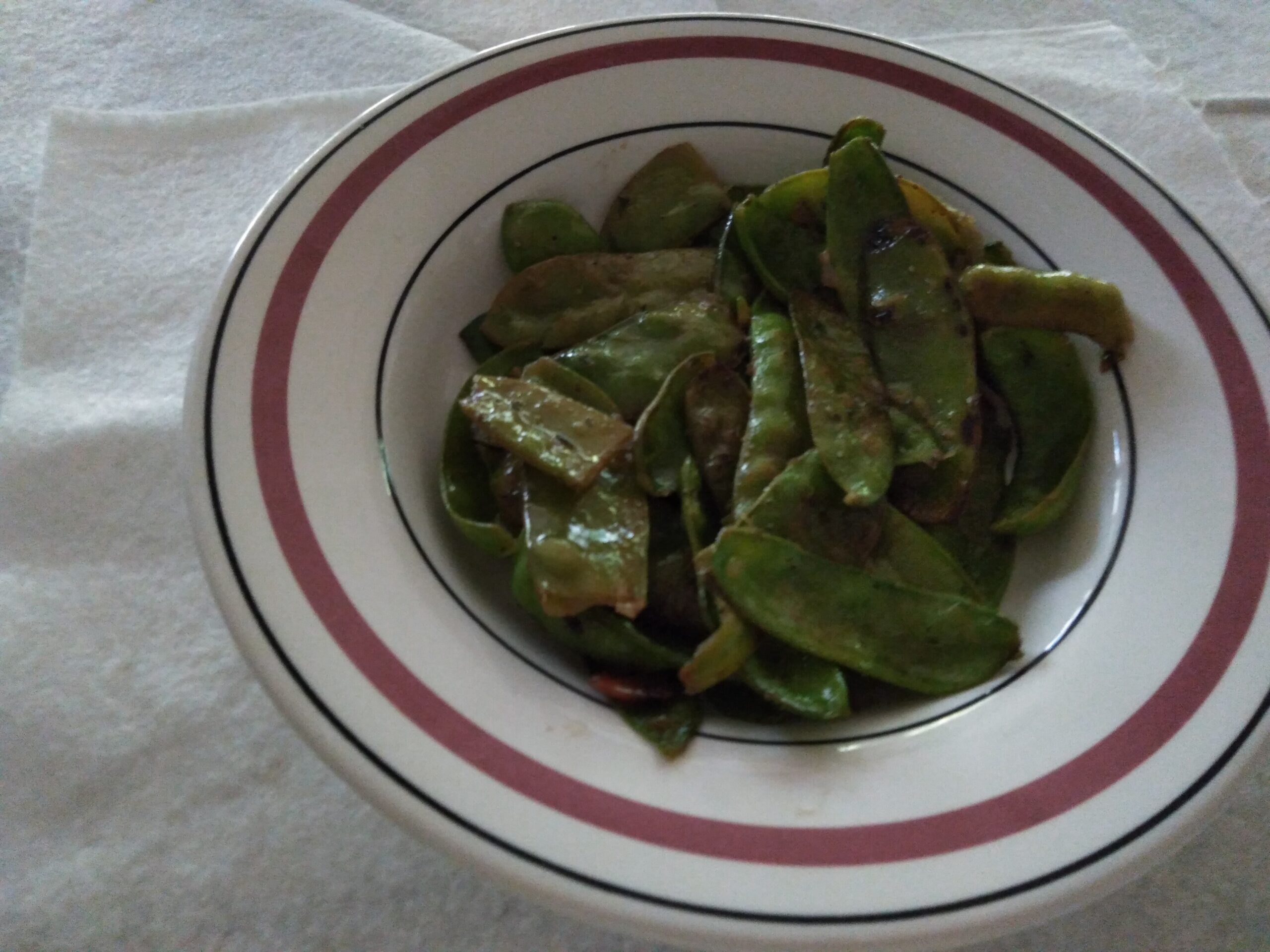 Read more about the article Sauteed Snow Peas w/Parsley and Lemon