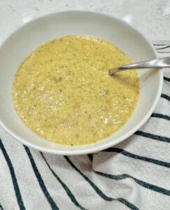 Read more about the article Broccoli Cheddar Soup