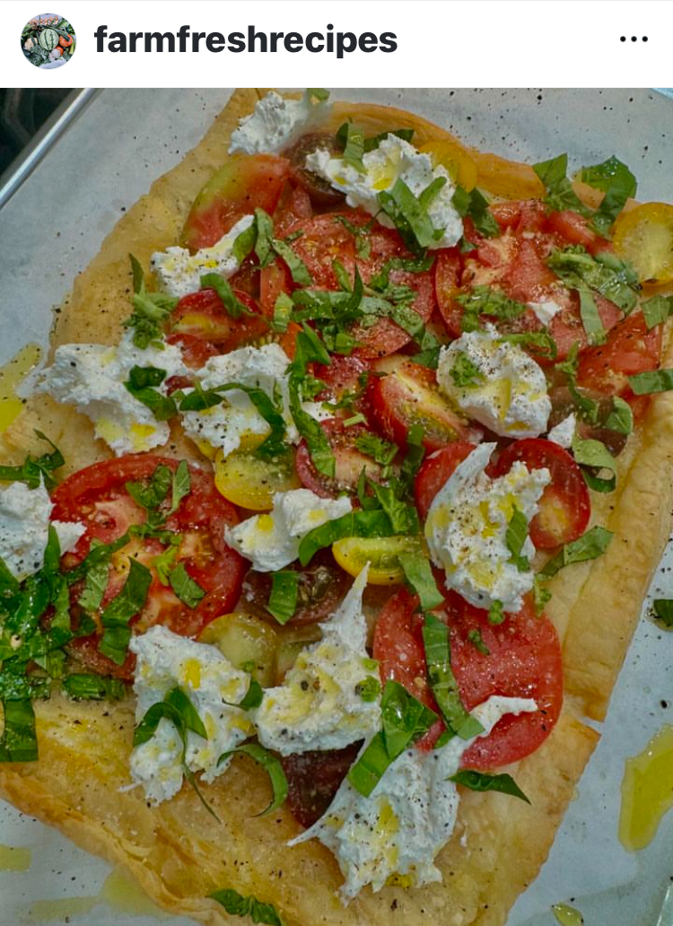 You are currently viewing Easiest Summer Tomato Tart