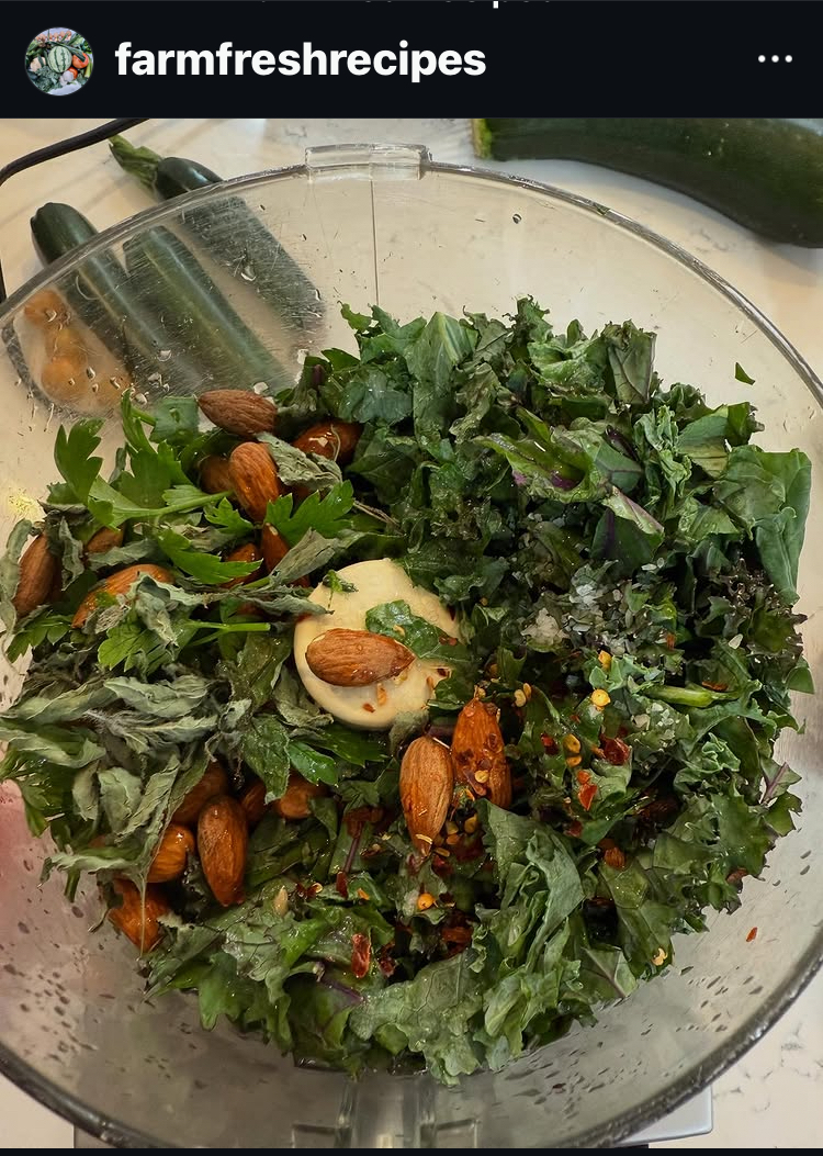 Read more about the article Crispy Smashed Potatoes with Kale Chimichurri Sauce