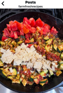 Read more about the article Farm Fresh Chicken and Bean Enchilda