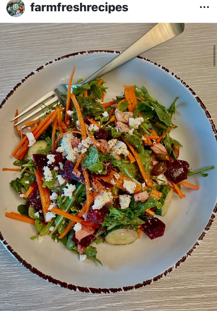 Read more about the article Beet and Arugula Salad with Feta and Pistachios